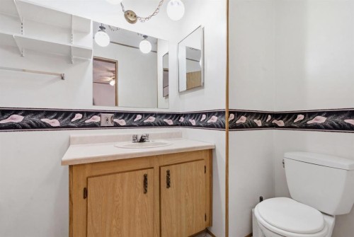 3011 Burroughs Manor Ne, Calgary, AB 