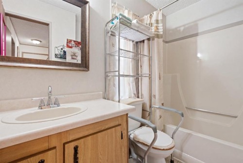 3011 Burroughs Manor Ne, Calgary, AB 