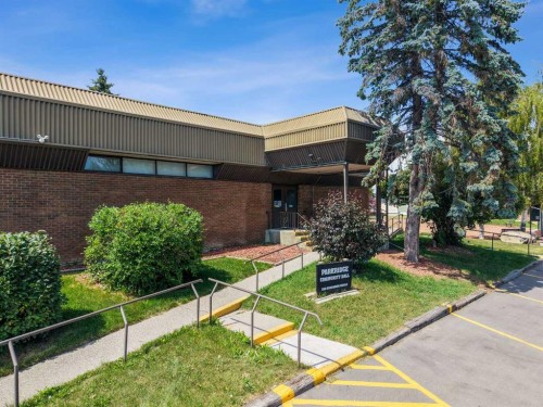 3011 Burroughs Manor Ne, Calgary, AB 