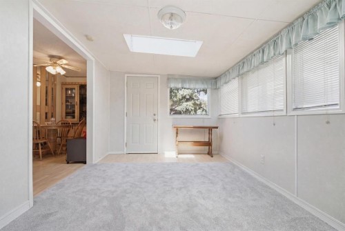 3011 Burroughs Manor Ne, Calgary, AB 