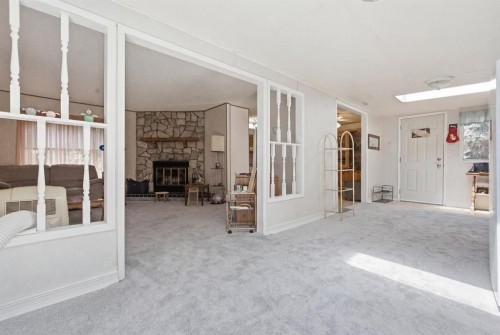 3011 Burroughs Manor Ne, Calgary, AB 