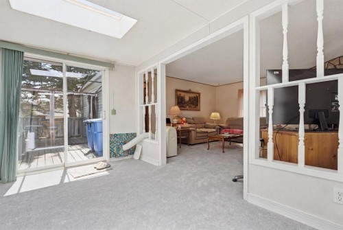 3011 Burroughs Manor Ne, Calgary, AB 