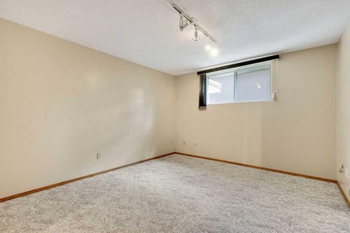 2415 Chicoutimi Drive Nw, Calgary, AB 