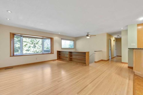 2415 Chicoutimi Drive Nw, Calgary, AB 