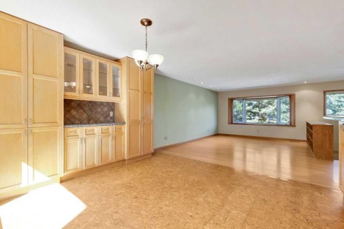 2415 Chicoutimi Drive Nw, Calgary, AB 