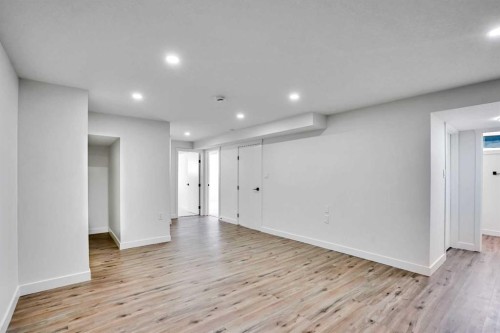 156 Pensville Road Se, Calgary, AB 