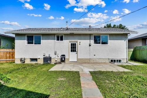 156 Pensville Road Se, Calgary, AB 