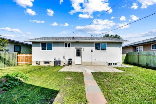 156 Pensville Road Se, Calgary, AB 