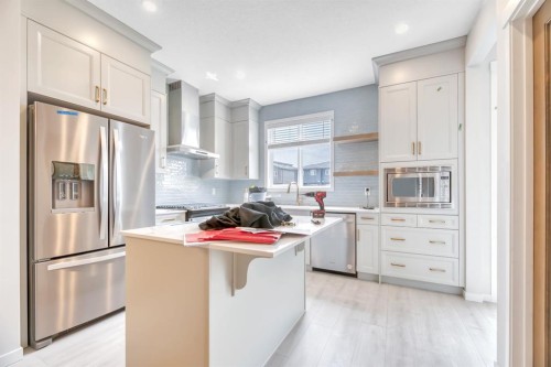 12 Belmont Place Sw, Calgary, AB 