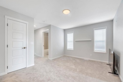 12 Belmont Place Sw, Calgary, AB 