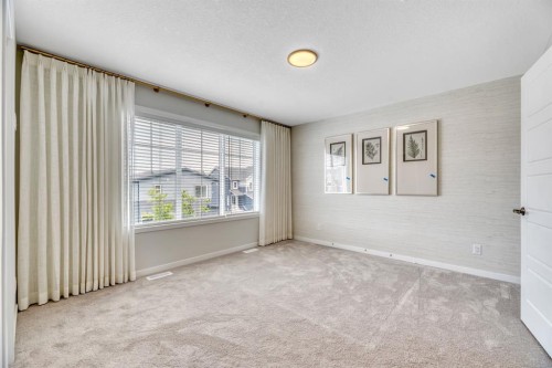 12 Belmont Place Sw, Calgary, AB 
