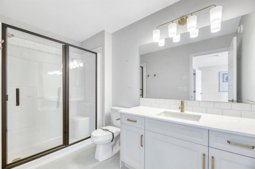 12 Belmont Place Sw, Calgary, AB 