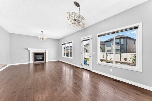 325 Evanspark Gardens Nw, Calgary, AB 