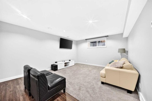 325 Evanspark Gardens Nw, Calgary, AB 