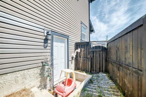 325 Evanspark Gardens Nw, Calgary, AB 