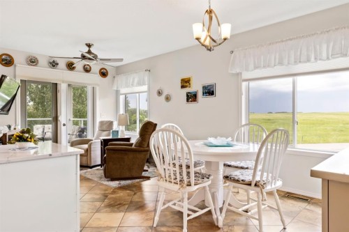144 Hillcrest Boulevard, Strathmore, AB 