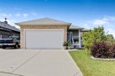 144 Hillcrest Boulevard, Strathmore, AB 