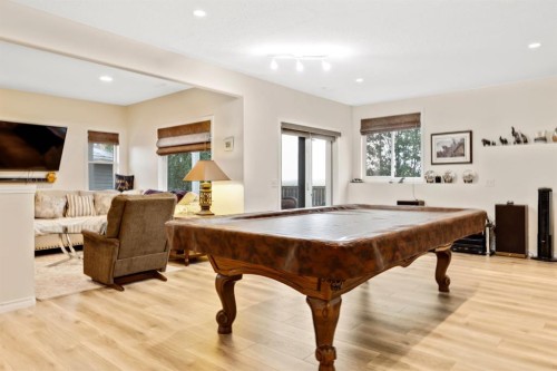 144 Hillcrest Boulevard, Strathmore, AB 