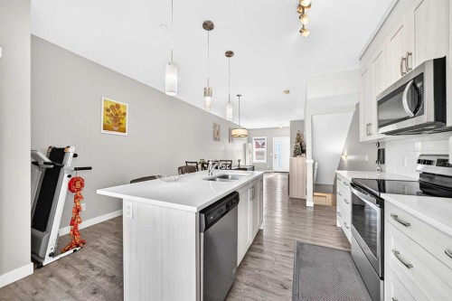 193 Livingston Common Ne, Calgary, AB 