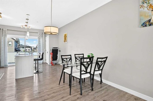 193 Livingston Common Ne, Calgary, AB 