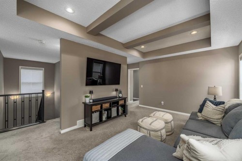 220 Copperpond Green Se, Calgary, AB - Indoor