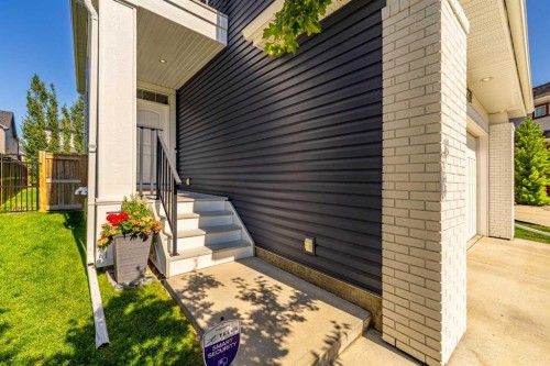 220 Copperpond Green Se, Calgary, AB - Outdoor With Exterior