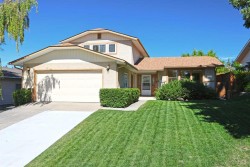 6019 Dalcastle Crescent NW Calgary, AB T3A 1R7
