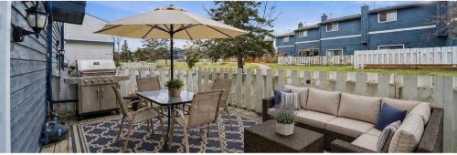 904-919 38 Street Ne, Calgary, AB - Outdoor With Deck Patio Veranda With Exterior
