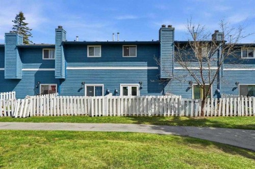 904-919 38 Street Ne, Calgary, AB - Outdoor