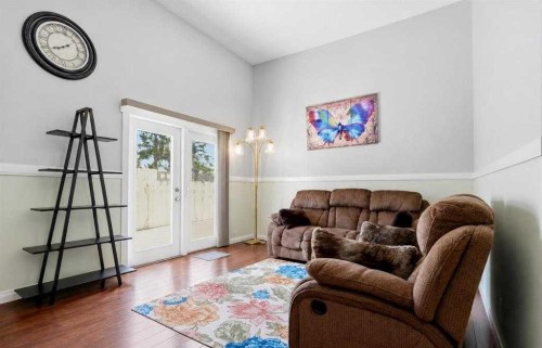 904-919 38 Street Ne, Calgary, AB - Indoor