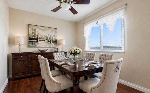 904-919 38 Street Ne, Calgary, AB - Indoor Photo Showing Dining Room