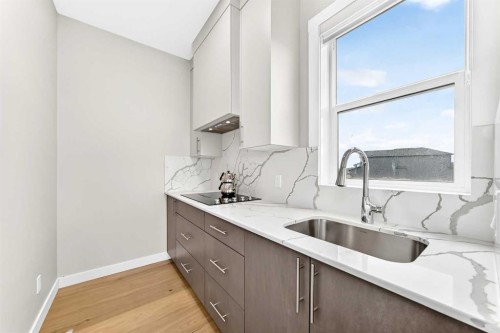 171 Corner Glen Grove Ne, Calgary, AB 
