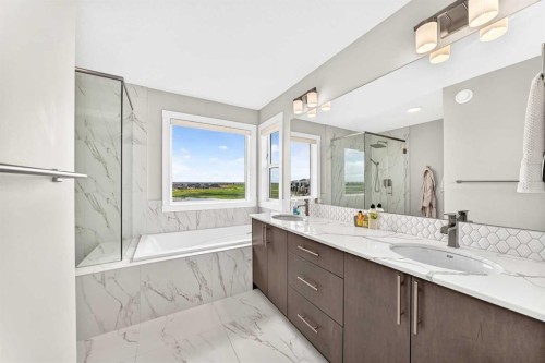 171 Corner Glen Grove Ne, Calgary, AB 