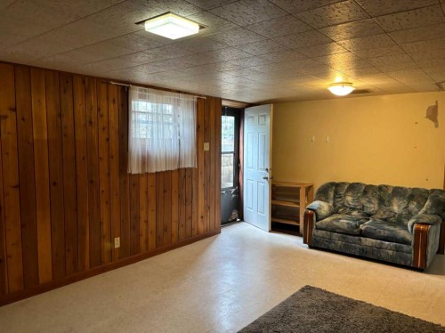 3207 Castle Road Nw, Calgary, AB 