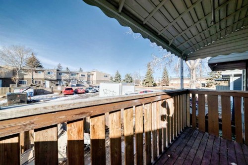D-903 44 Street Se, Calgary, AB 