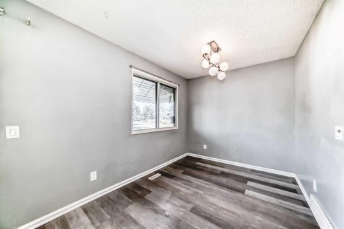 D-903 44 Street Se, Calgary, AB 