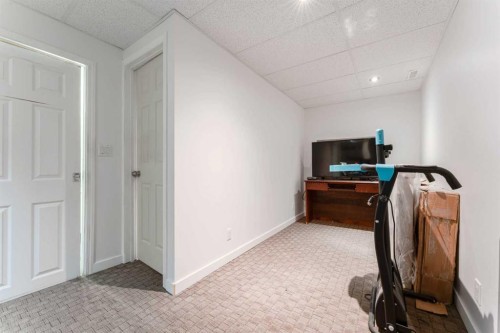1101-829 Coach Bluff Crescent Sw, Calgary, AB 