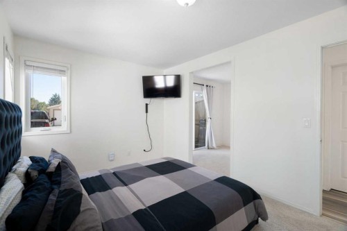 412 9 Street, Beiseker, AB 