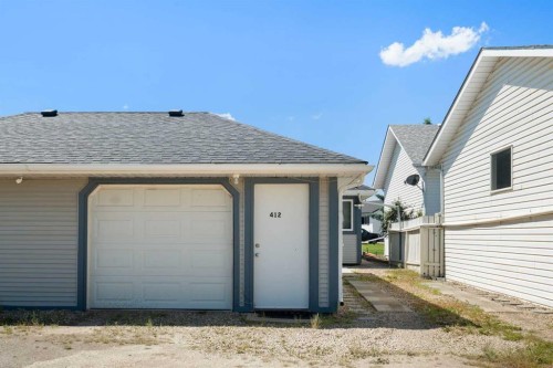 412 9 Street, Beiseker, AB 