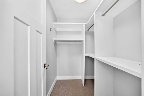 884 East Chestermere Drive, Chestermere, AB - Indoor With Storage