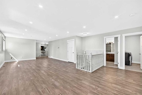 884 East Chestermere Drive, Chestermere, AB - Indoor