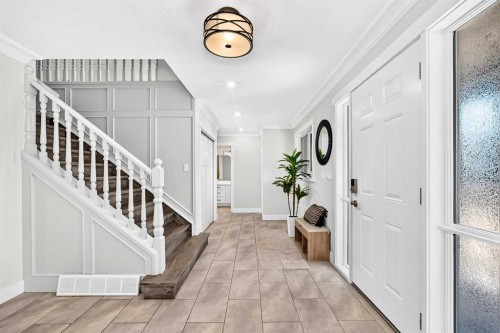884 East Chestermere Drive, Chestermere, AB - Indoor Photo Showing Other Room