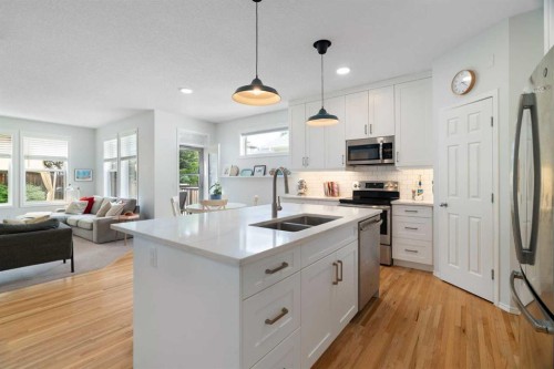 60 Cougar Ridge View, Calgary, AB 