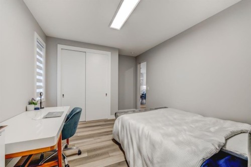 146 Yorkstone Way Sw, Calgary, AB 