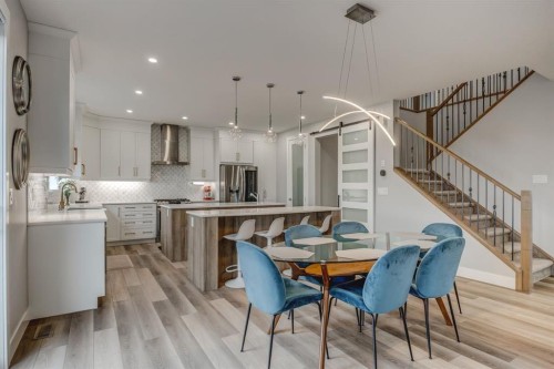 146 Yorkstone Way Sw, Calgary, AB 
