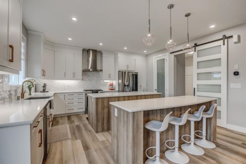 146 Yorkstone Way Sw, Calgary, AB 