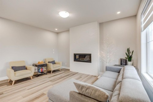146 Yorkstone Way Sw, Calgary, AB 