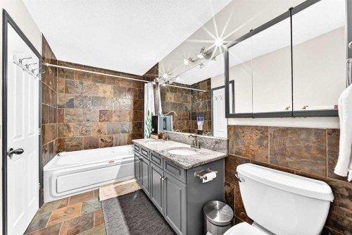 283 Applestone Park Se, Calgary, AB 