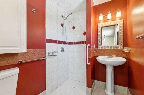 328 Norseman Road Nw, Calgary, AB 