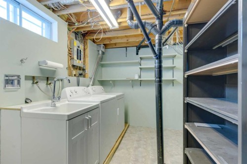 328 Norseman Road Nw, Calgary, AB 
